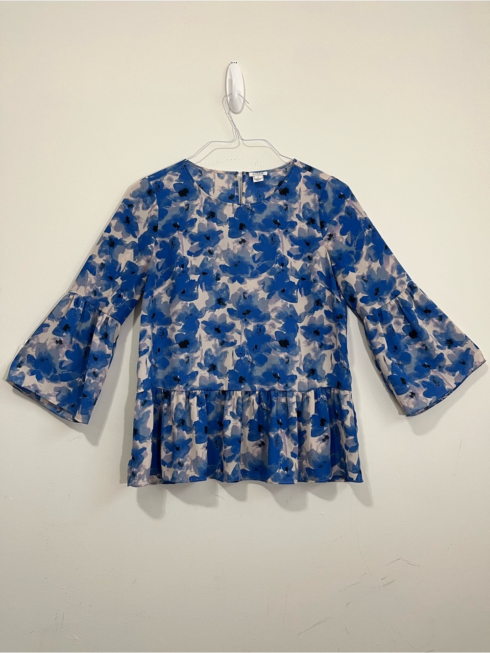 J. Crew Babydoll Top Blouse Blue Watercolor Florals Bell Sleeve Ruffle Hem XS